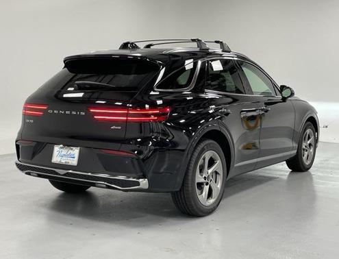 Vik Black 2026 Genesis GV70 2.5T Select