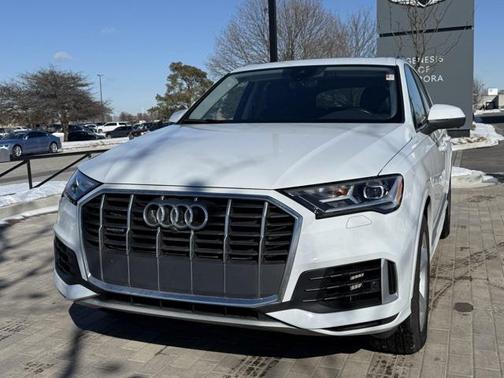 2022 Audi Q7 55 Premium