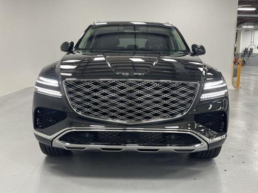 2025 Genesis GV80 2.5T
