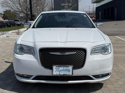 2018 Chrysler 300 Limited