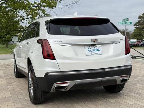 2021 Cadillac XT5 Premium Luxury