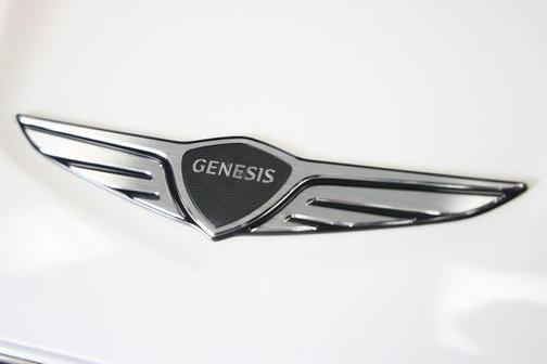 Uyuni White 2026 Genesis GV70 3.5T Sport Advanced