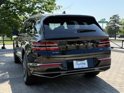 2025 Genesis GV80 2.5T