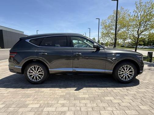 2025 Genesis GV80 2.5T
