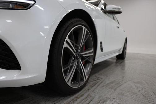 2025 Genesis G70 2.5T AWD