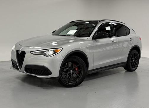 2019 Alfa Romeo Stelvio Sport