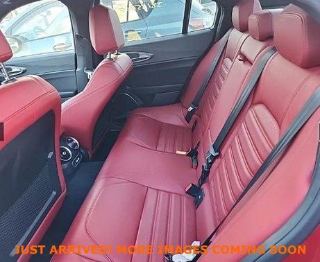 2022 Alfa Romeo Giulia Veloce