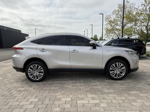 2021 Toyota Venza XLE