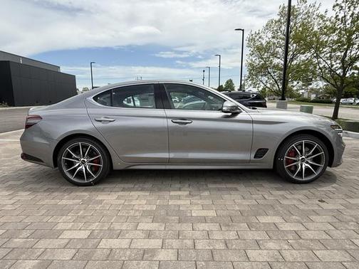 2025 Genesis G70 2.5T AWD