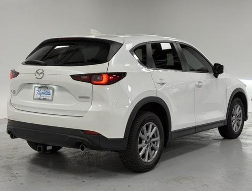 2022 Mazda CX-5 2.5 S Preferred Package