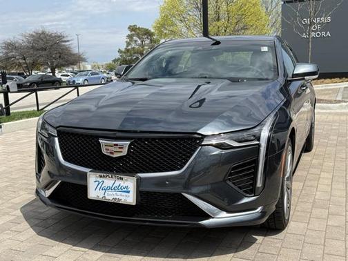2022 Cadillac CT4 Sport