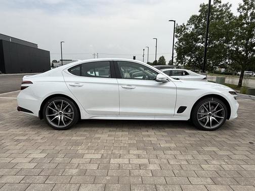 2026 Genesis G70 2.5T AWD