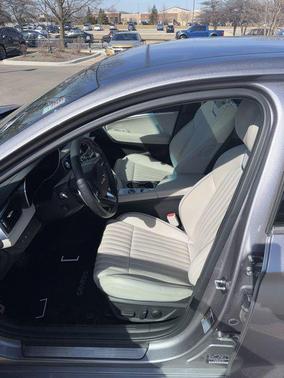 2023 Genesis G70 2.0T AWD