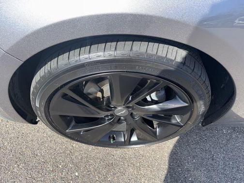 2023 Genesis G70 2.0T AWD