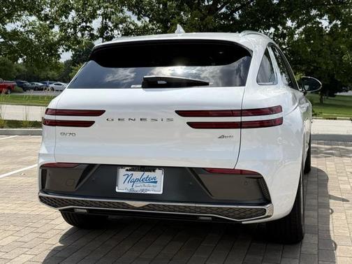 2026 Genesis GV70 2.5T