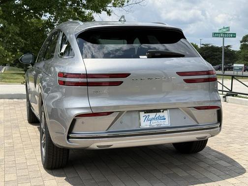 2026 Genesis Electrified GV70 Standard