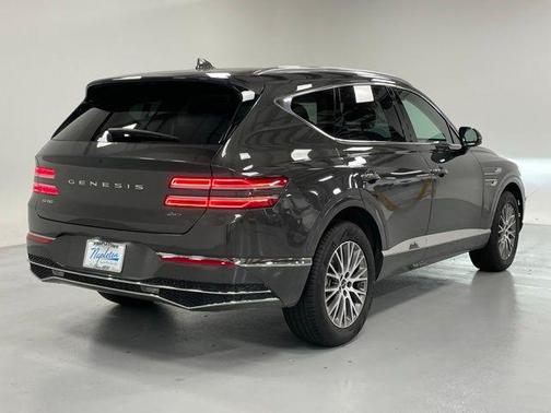 2025 Genesis GV80 2.5T