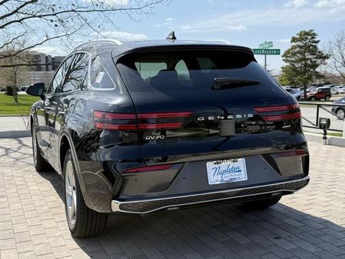 2026 Genesis GV70 2.5T Select