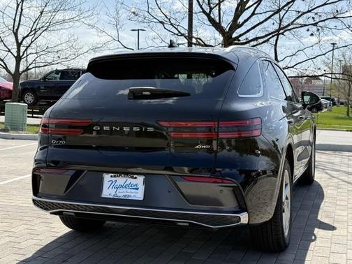 2026 Genesis GV70 2.5T Select