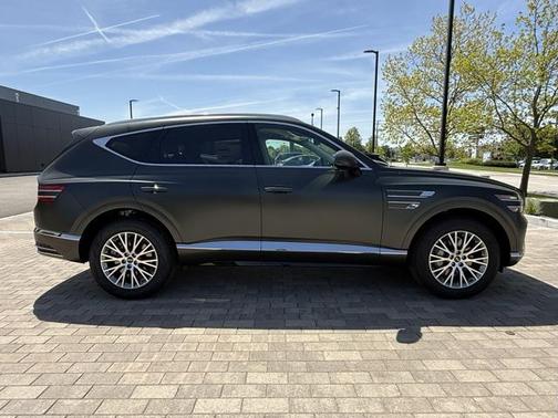 2025 Genesis GV80 2.5T