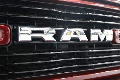 Delmonico Red Pearlcoat 2020 RAM 1500 Big Horn/Lone Star