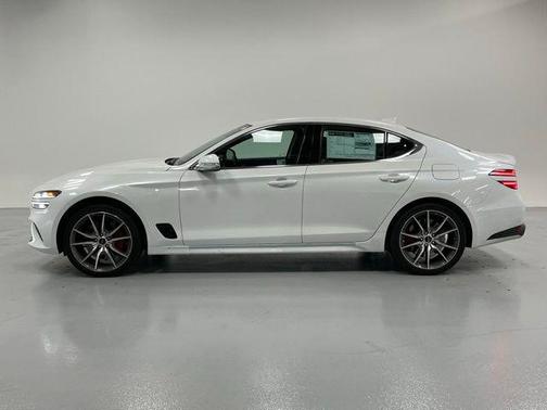 2025 Genesis G70 2.5T AWD