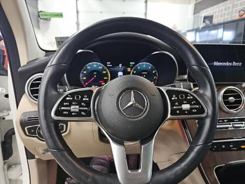 2022 Mercedes-Benz GLC 300 4MATIC