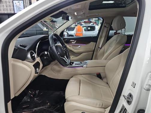 2022 Mercedes-Benz GLC 300 4MATIC
