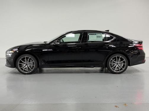 2026 Genesis G70 2.5T AWD