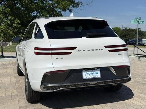 2026 Genesis GV70 2.5T Advanced