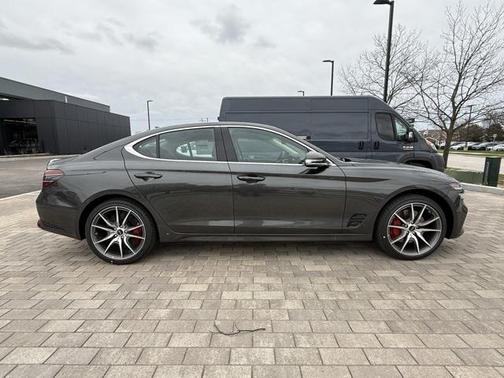 2025 Genesis G70 2.5T AWD