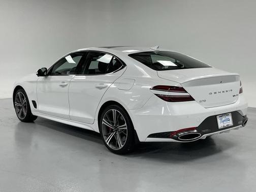 2025 Genesis G70 3.3T AWD Sport Advanced