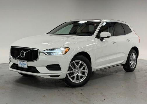 2020 Volvo XC60 T5 Momentum