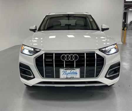 2023 Audi Q5 40 Premium