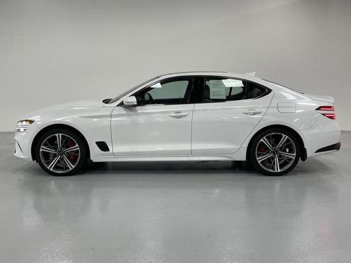 2025 Genesis G70 2.5T AWD