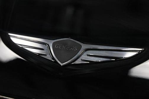 Vik Black 2026 Genesis GV70 2.5T Advanced