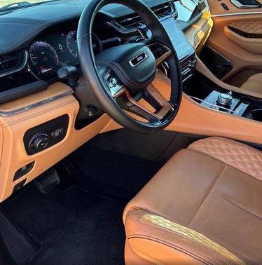 2024 Jeep Grand Cherokee Summit