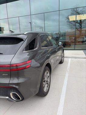 Makalu Gray 2025 Genesis GV70 2.5T AWD