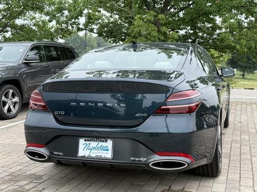 2024 Genesis G70 2.5T AWD