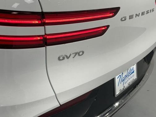 2026 Genesis GV70 2.5T Select