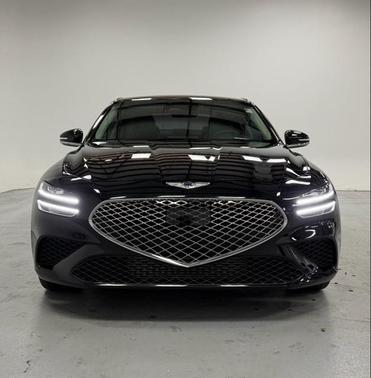 2022 Genesis G70 2.0T RWD