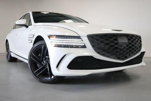 Uyuni White 2026 Genesis G80 3.5T Prestige Black AWD