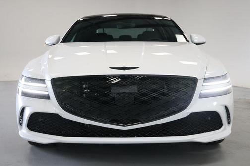 Uyuni White 2026 Genesis G80 3.5T Prestige Black AWD