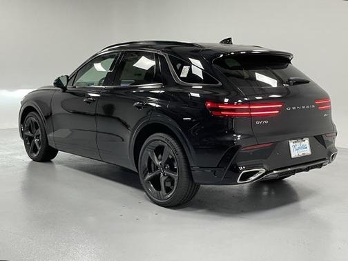 Vik Black 2026 Genesis GV70 3.5T Sport Prestige
