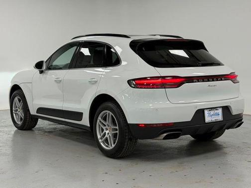 2020 Porsche Macan Base