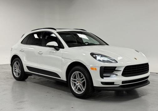 2020 Porsche Macan Base