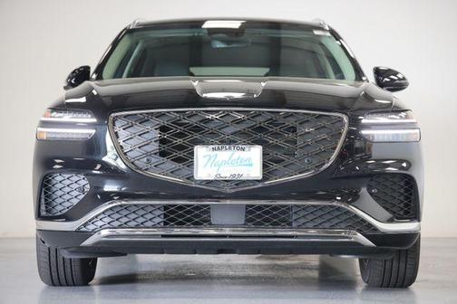 Vik Black 2026 Genesis GV70 2.5T