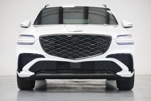 Uyuni White 2026 Genesis GV70 3.5T Sport Advanced
