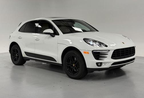 2018 Porsche Macan Base