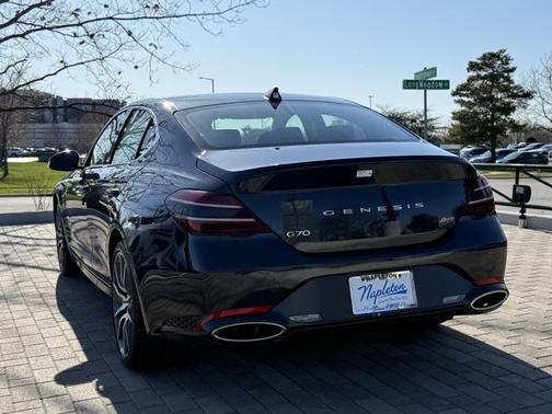 2025 Genesis G70 2.5T AWD